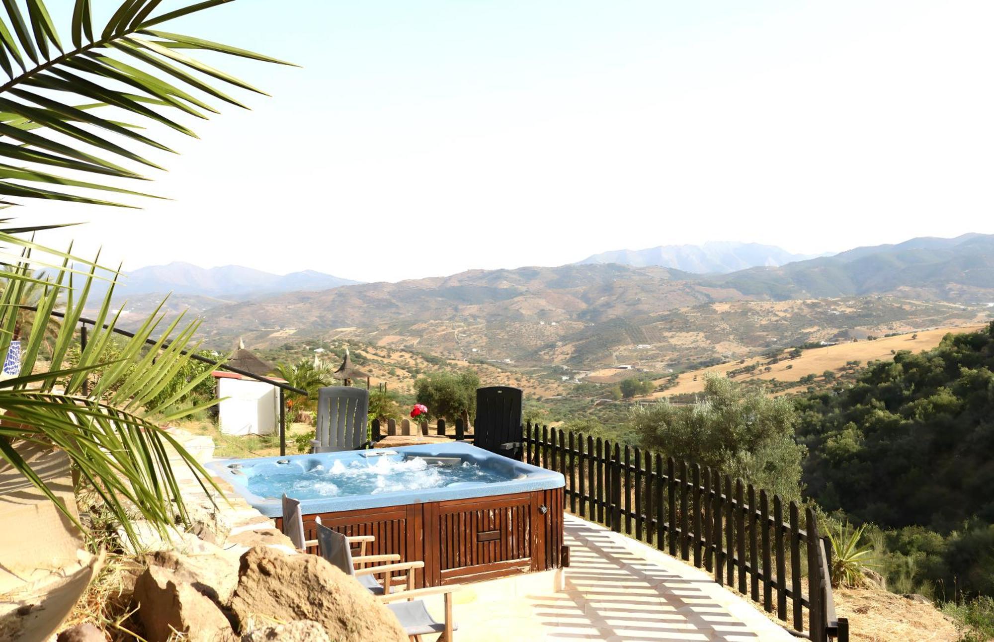 Private Detached Chalet With Own Jacuzzi Mi Dushi Tolox Esterno foto