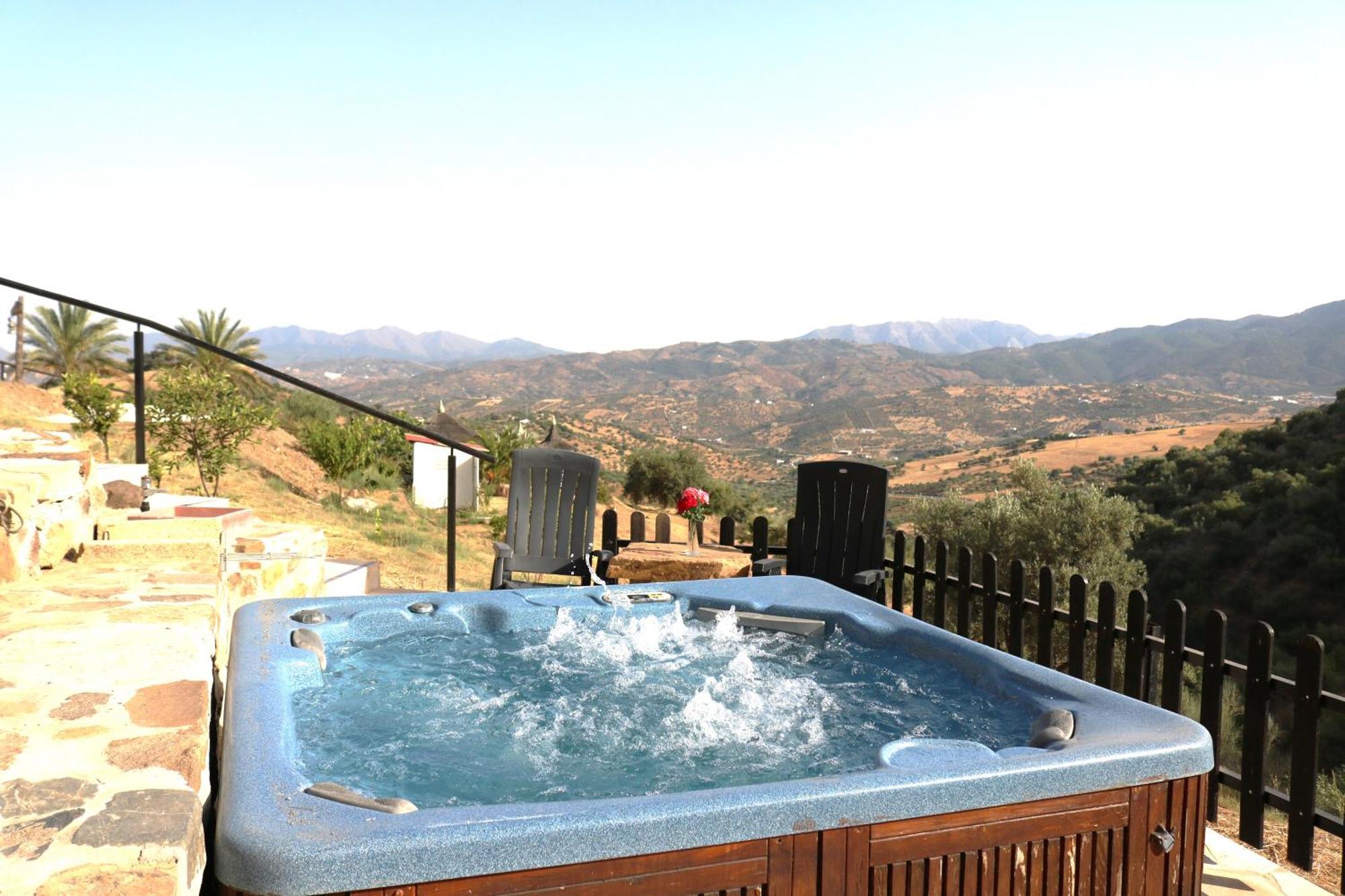 Private Detached Chalet With Own Jacuzzi Mi Dushi Tolox Esterno foto