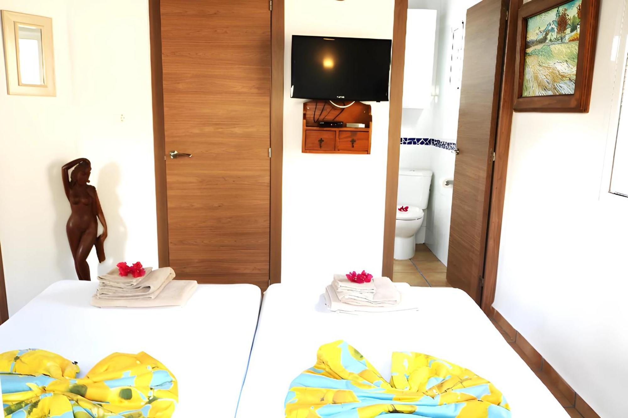 Private Detached Chalet With Own Jacuzzi Mi Dushi Tolox Esterno foto